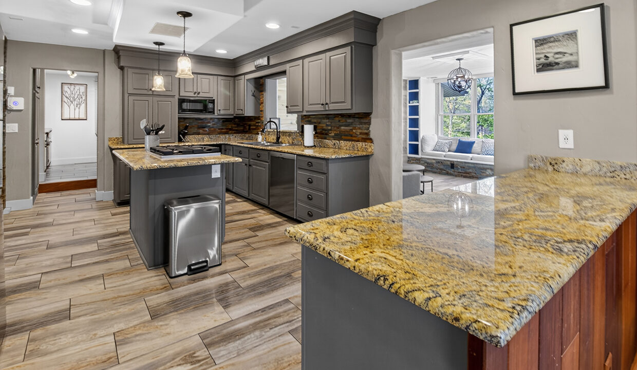 8I8A2843